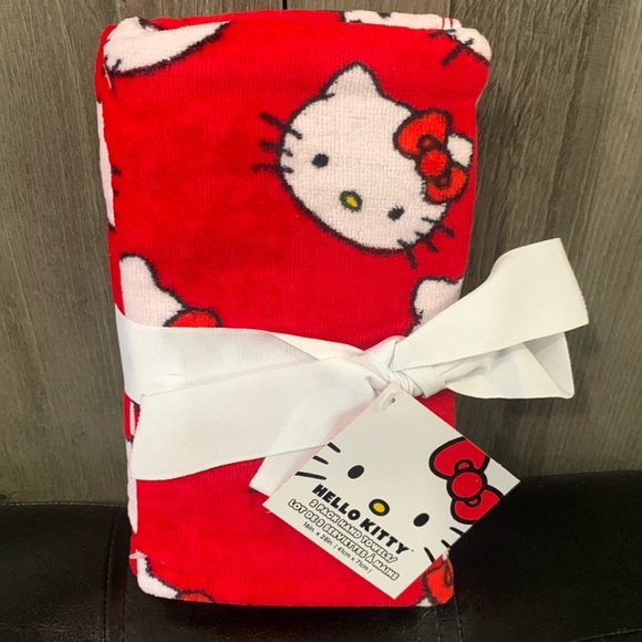 Hello Kitty Other - New Hello Kitty Faces Red Hand Towels Pack Of 2 Hand Towel With Tag & Bow